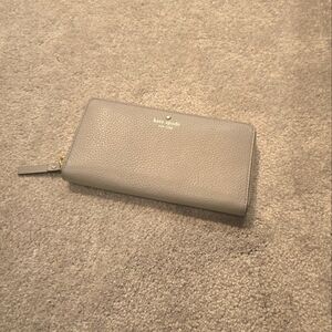 Kate spade soft leather gray wallet NEW
